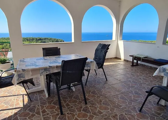 Apartman Karlo