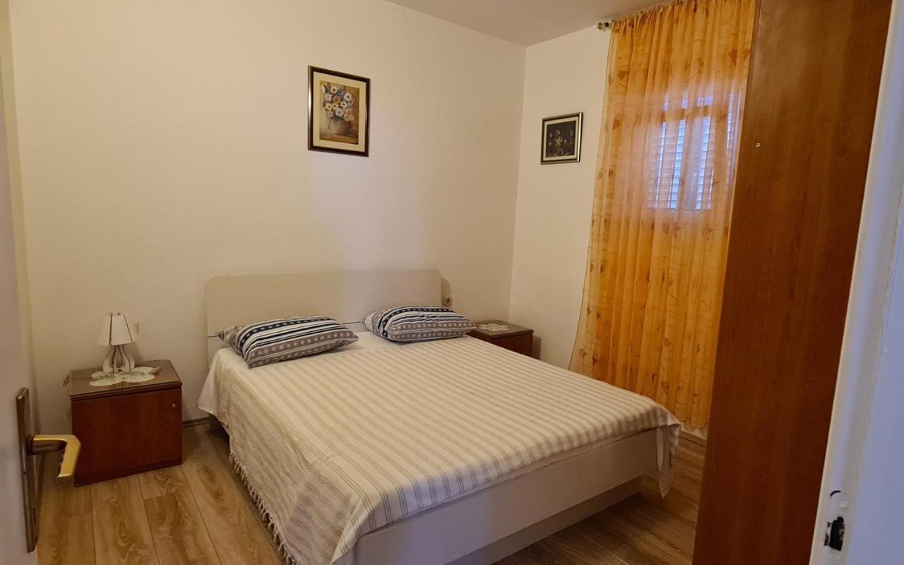 Apartman Karlo *
